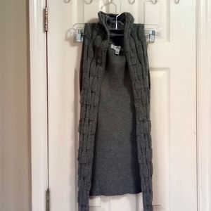 Sweater Vest By One 7 Six